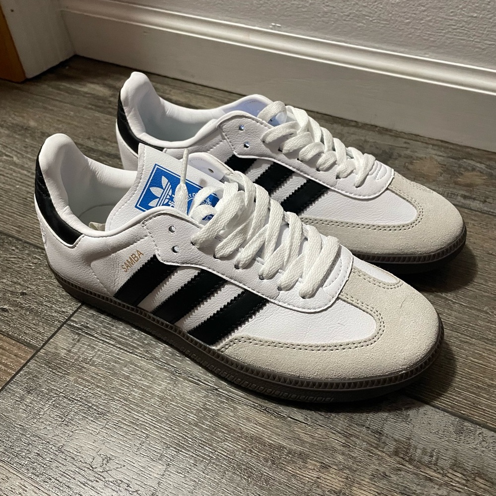 Adidas Sambas!